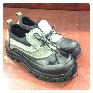 Lands’ End waterproof men’s shoes